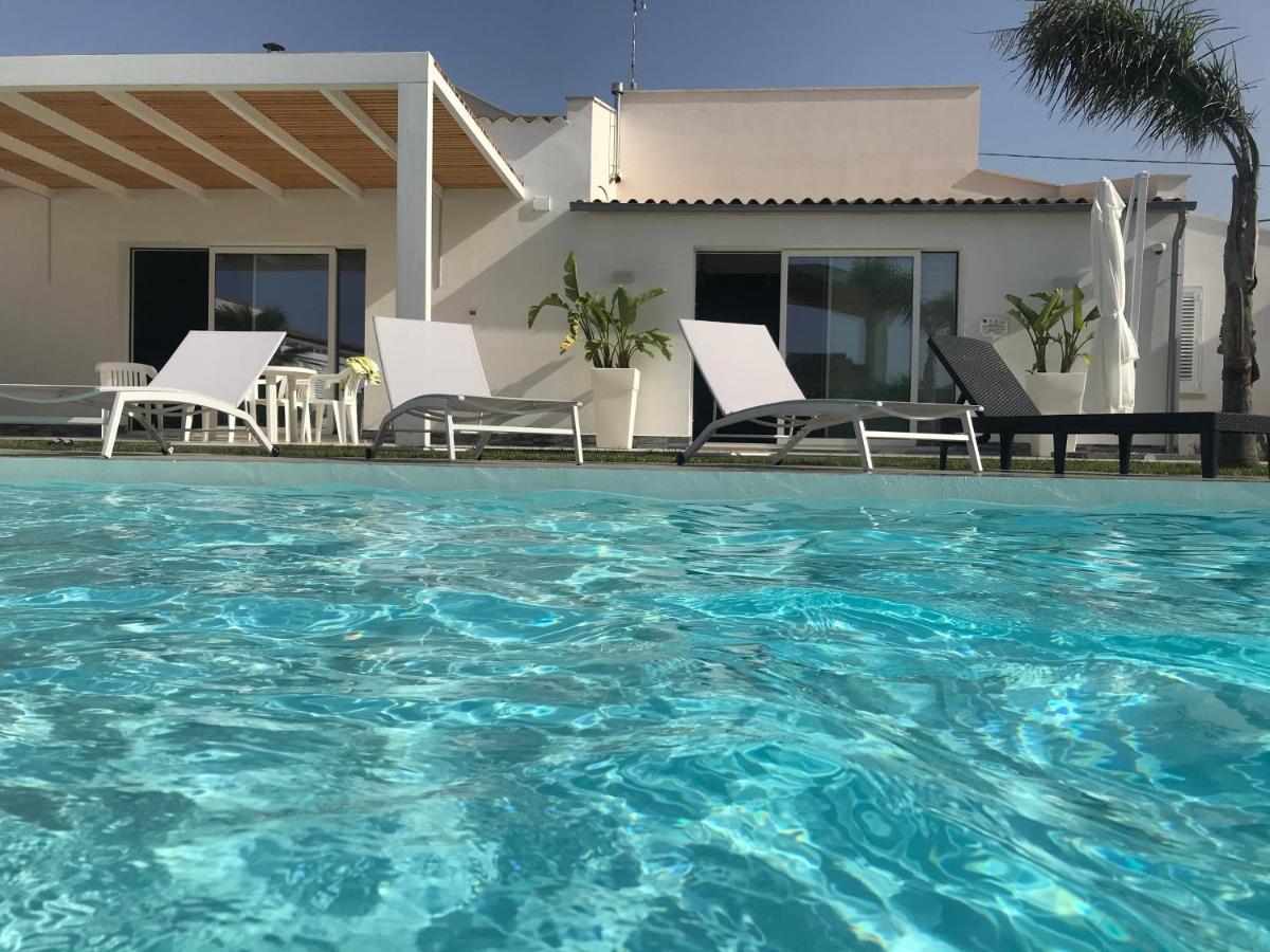 Villa White Luxury Residence Марсала Екстериор снимка
