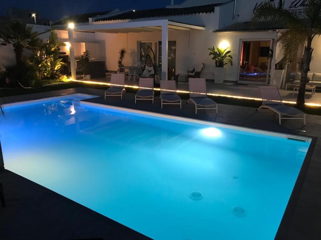 Villa White Luxury Residence Марсала Екстериор снимка