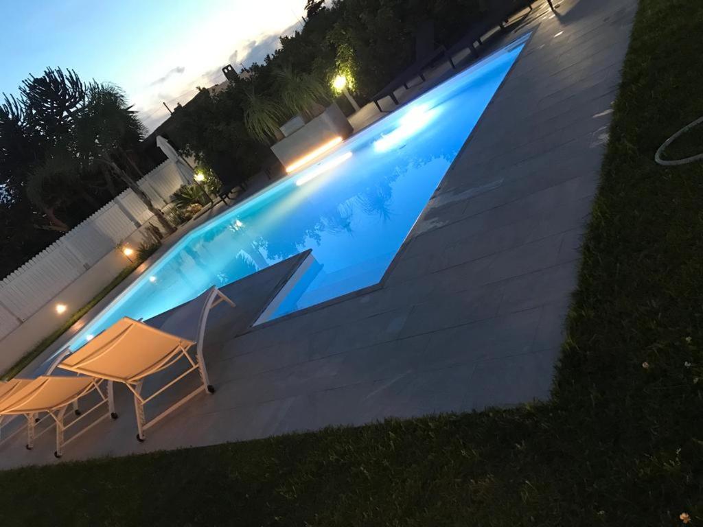 Villa White Luxury Residence Марсала Екстериор снимка